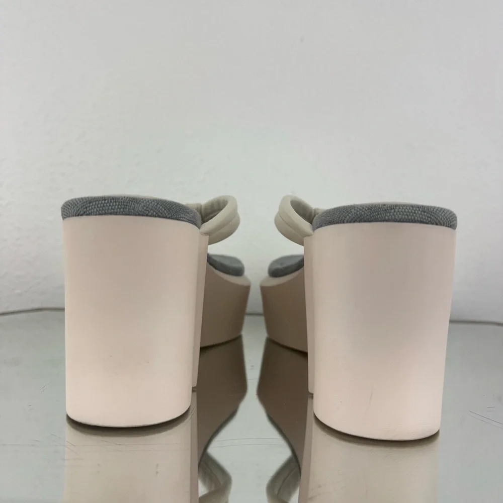 COACH White Leather Y2K Franki Monogram Chunky Platform Thong Sandal Flip Flops - Picture 5 of 11